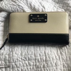 Kate spade wallet